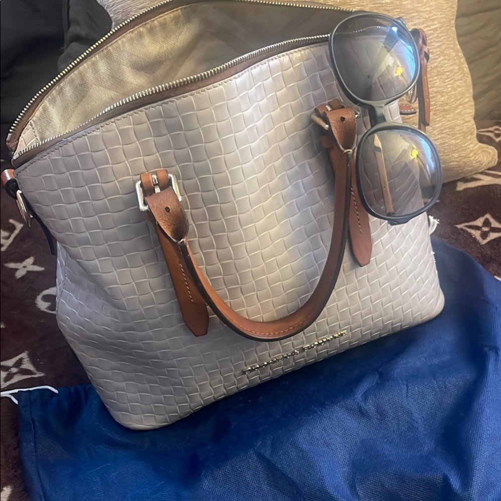 Chic Woven Gray Tote with Brown Accents